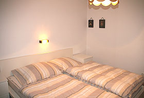 renoviertes Doppelzimmer im Ferienhaus Talblick am Arlberg